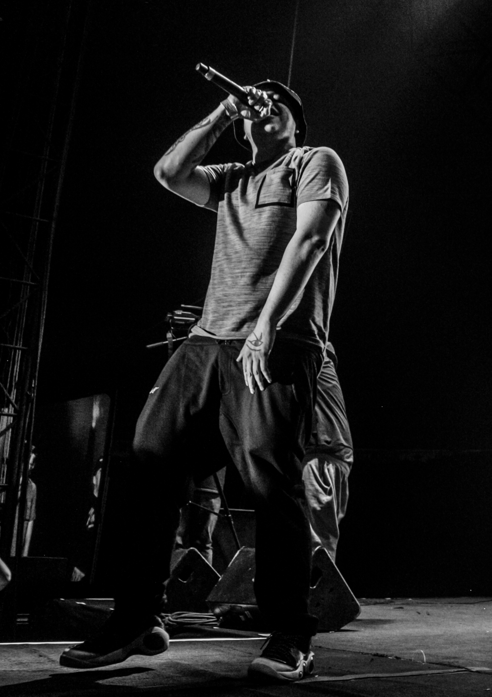 Live Show — 10