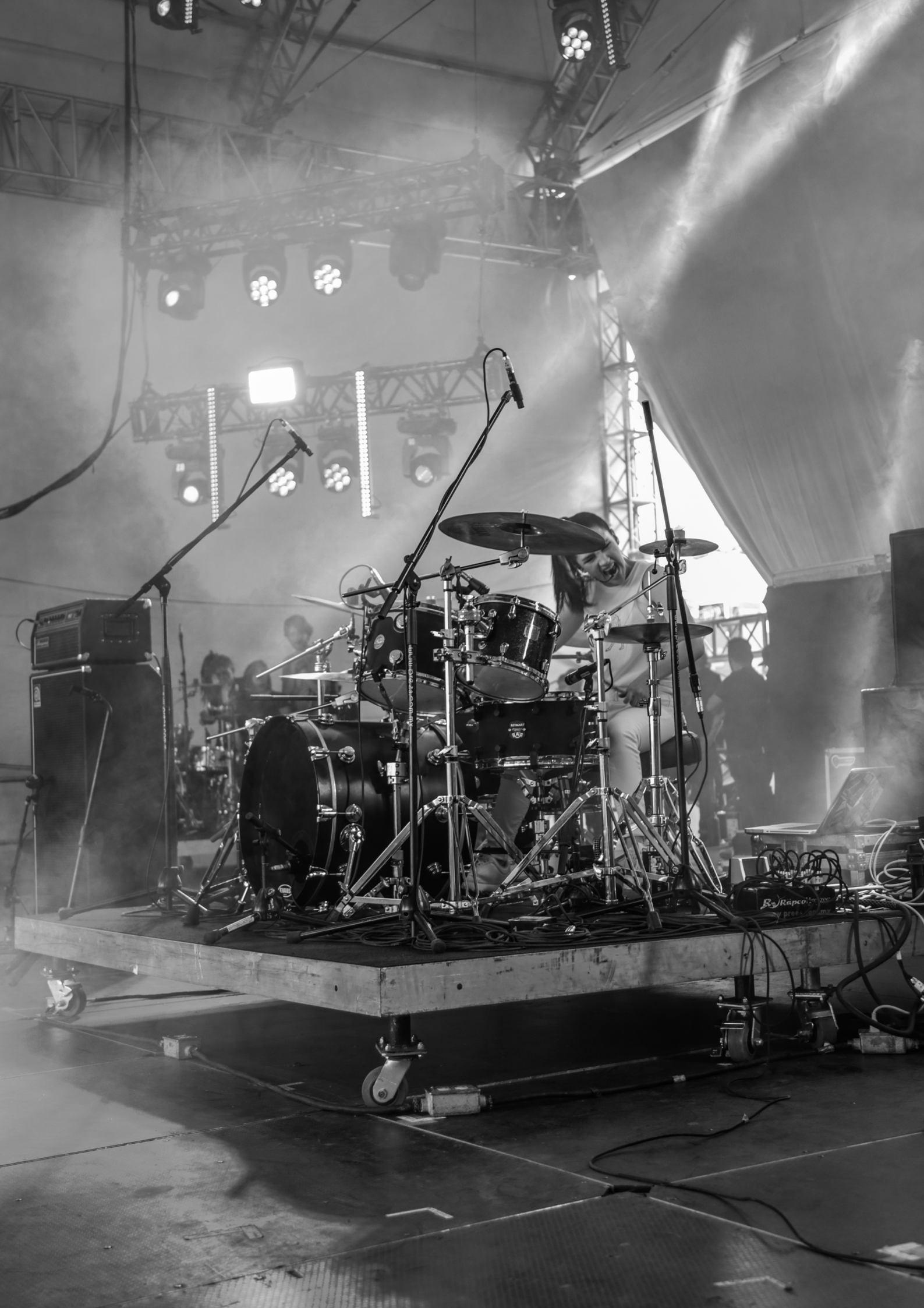 Live Show — 19